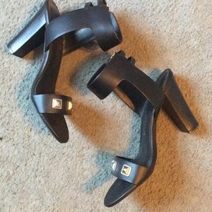 Rock & Republic strappy heels